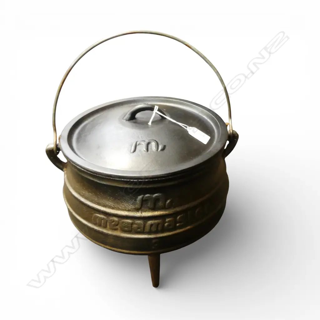 CAST IRON MEGAMASTER 3 COULDRON COOKING POT Image 1++