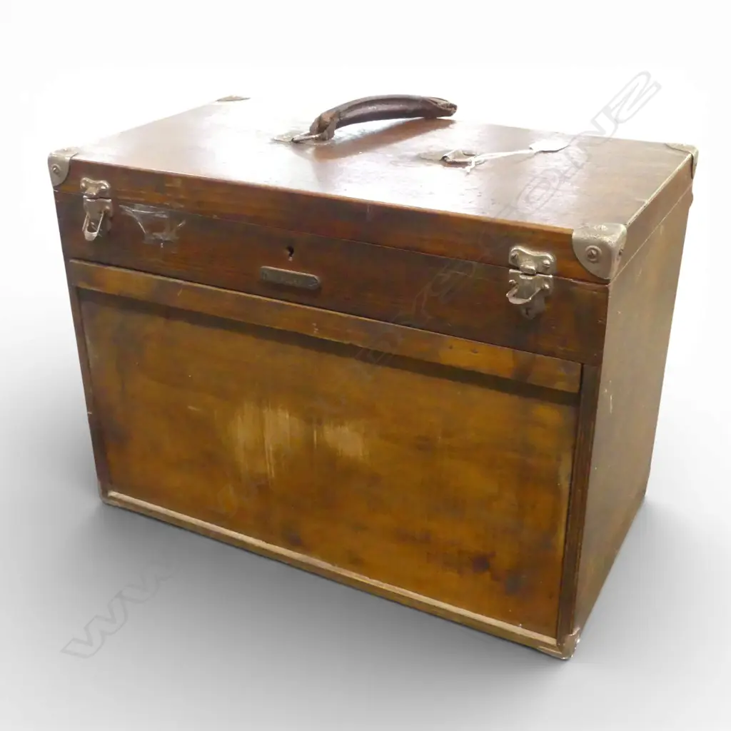 CUSTOM COLLECTORS CABINET handle faults 455x255x335mm Image 1++