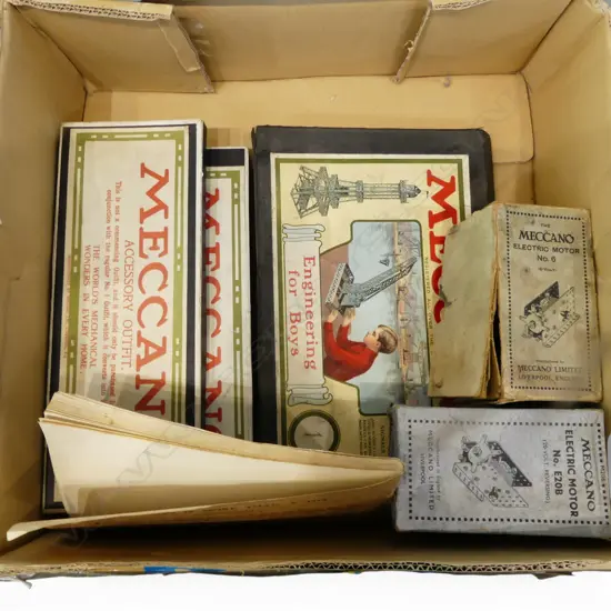 5 BOXED MECCANO SETS 