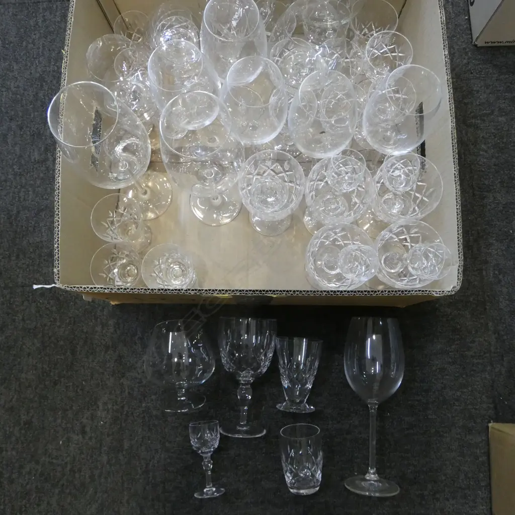 34 PCES STUART CRYSTAL, 8 WINE GLASSES, 6 BRANDY BALLOONS Image 1++