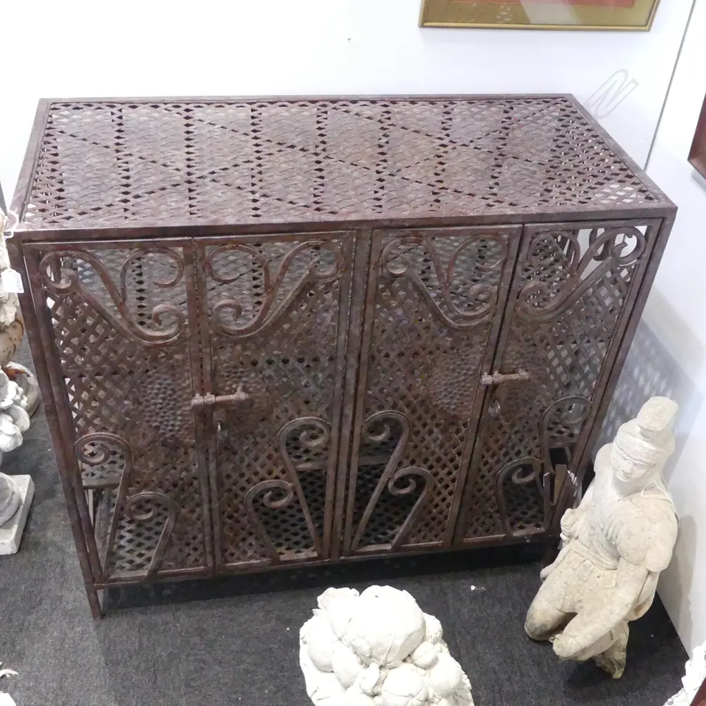 METAL CABINET 910x410x845mm Image 1++