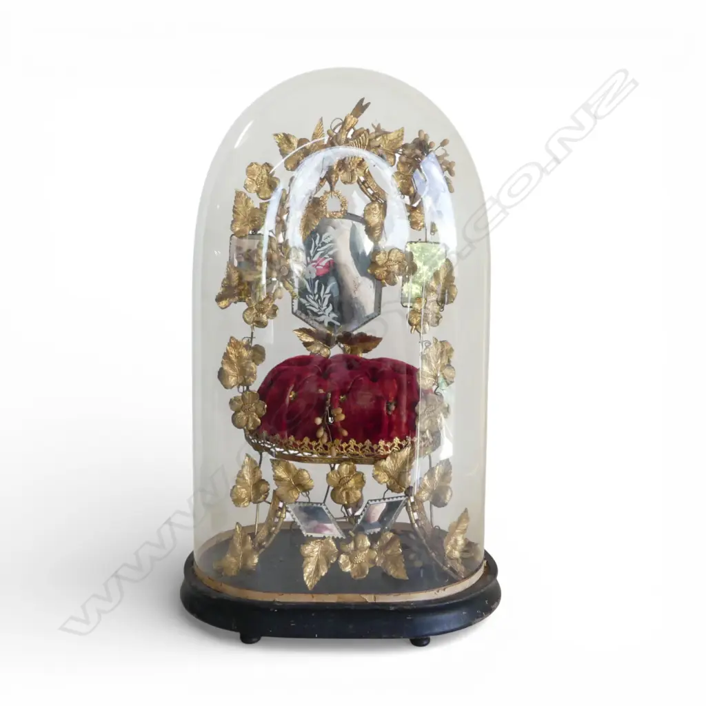 FRENCH TALL GLASS DOMED GILT FLORAL DISPLAY H530MM Image 1++