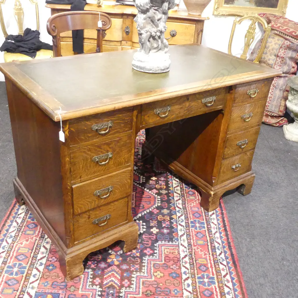 ANTIQUE OAK DESK 1220x640x760mm Image 1++