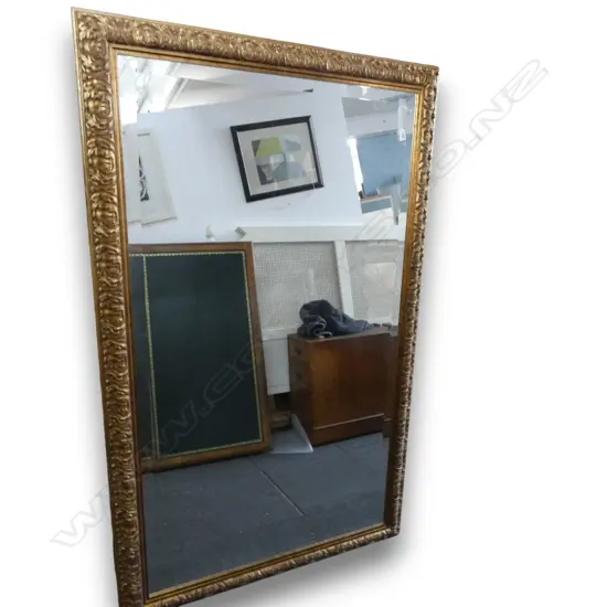 LG MIRROR 1025x1675mm