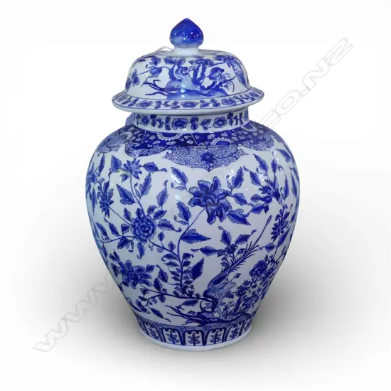 B/W LIDDED GINGER JAR H.370mm