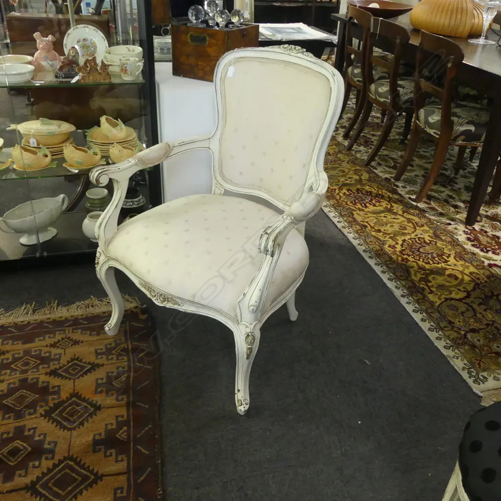 FRENCH STYLE ARMCHAIR Image 1++