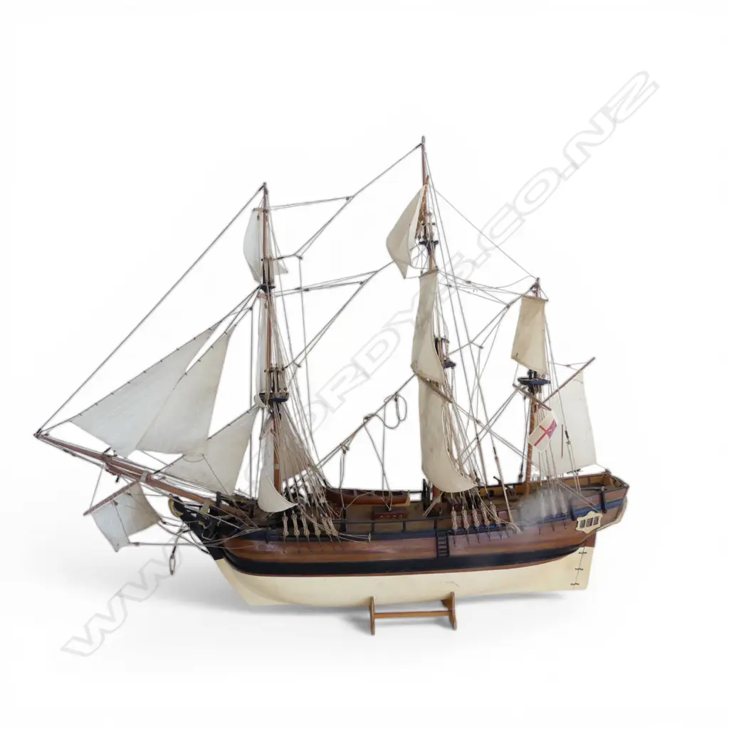 MODEL GALLEON SAIL BOAT H.620mm Image 1++