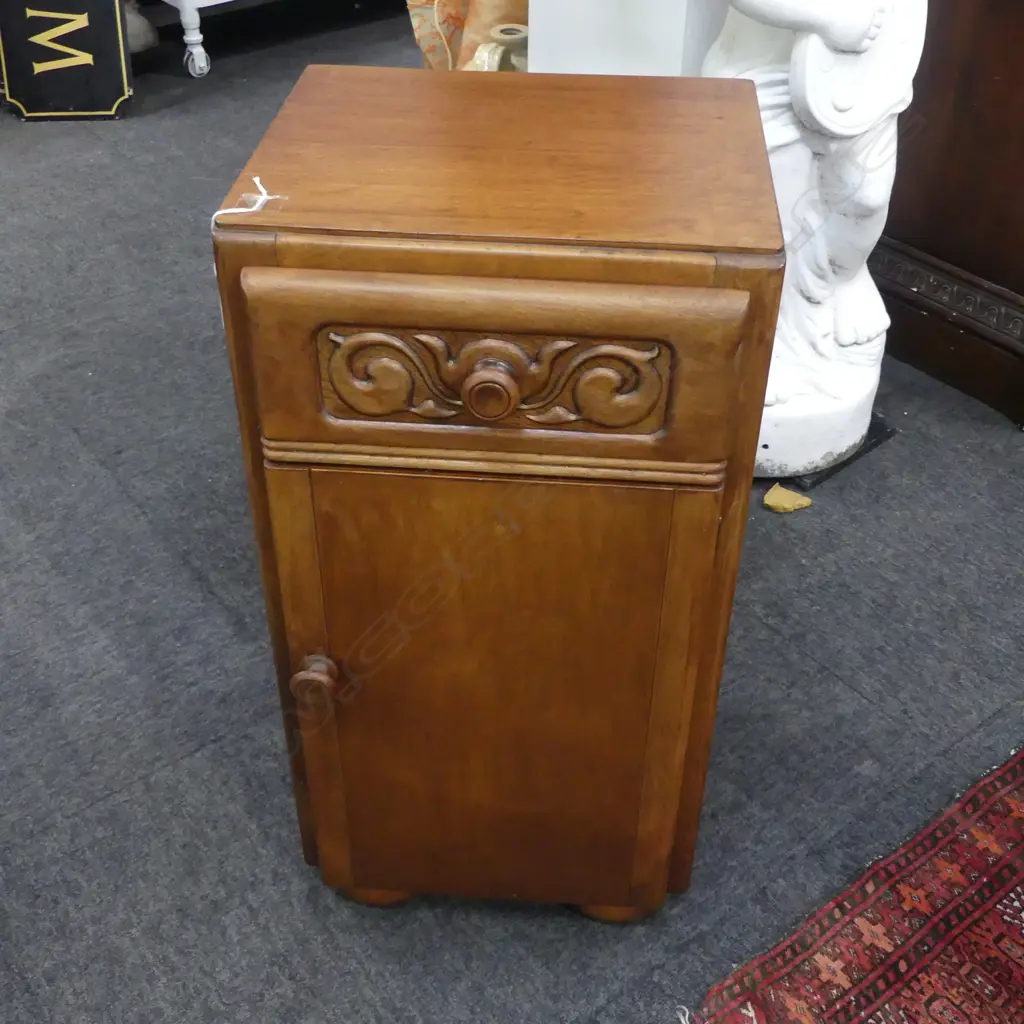 WOODEN CABINET 365x330x705mm Image 1++