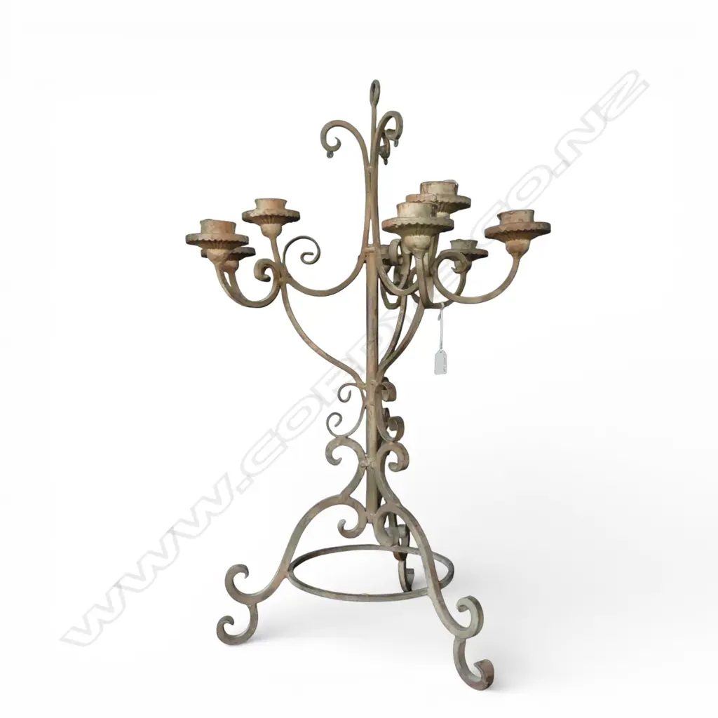 METAL 9 LIGHT TABLE CANDELABRA H.720mm . Image 1++
