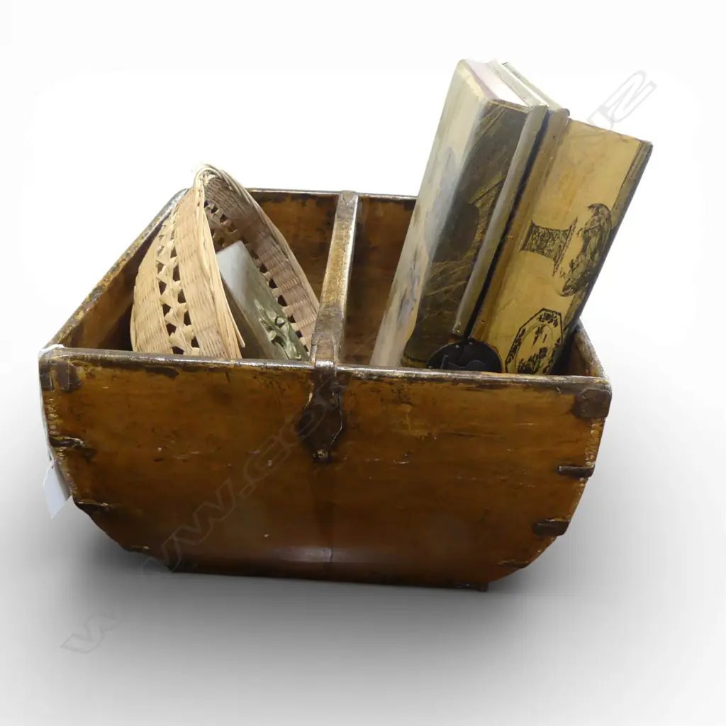 VINTAGE WOODEN BASKET 330x330x225mm + 2 DECORATIVE BOXES & WOVEN BOWL Image 1++