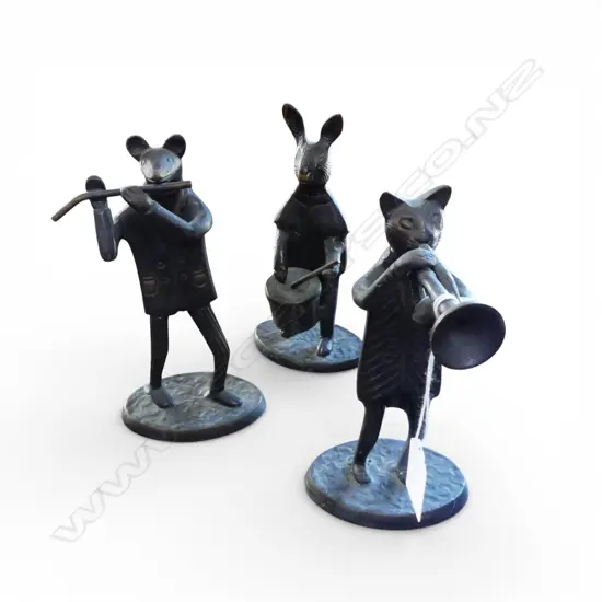 3 BRONZE ANIMAL MUSICIANS H.185mm