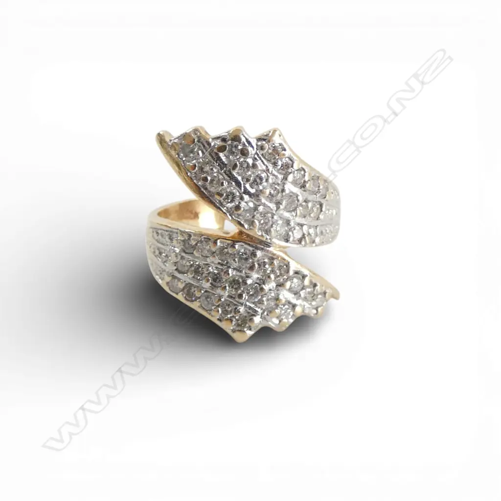 14CT GOLD AND DIAMOND RING 8.17gms (Valuation $5,980) SIZE K Image 1++