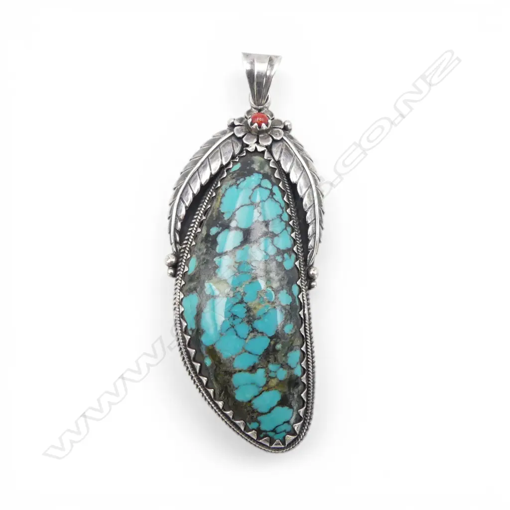 SILVER  AND TURQUOISE NAVAJO STYLE PENDANT Image 1++