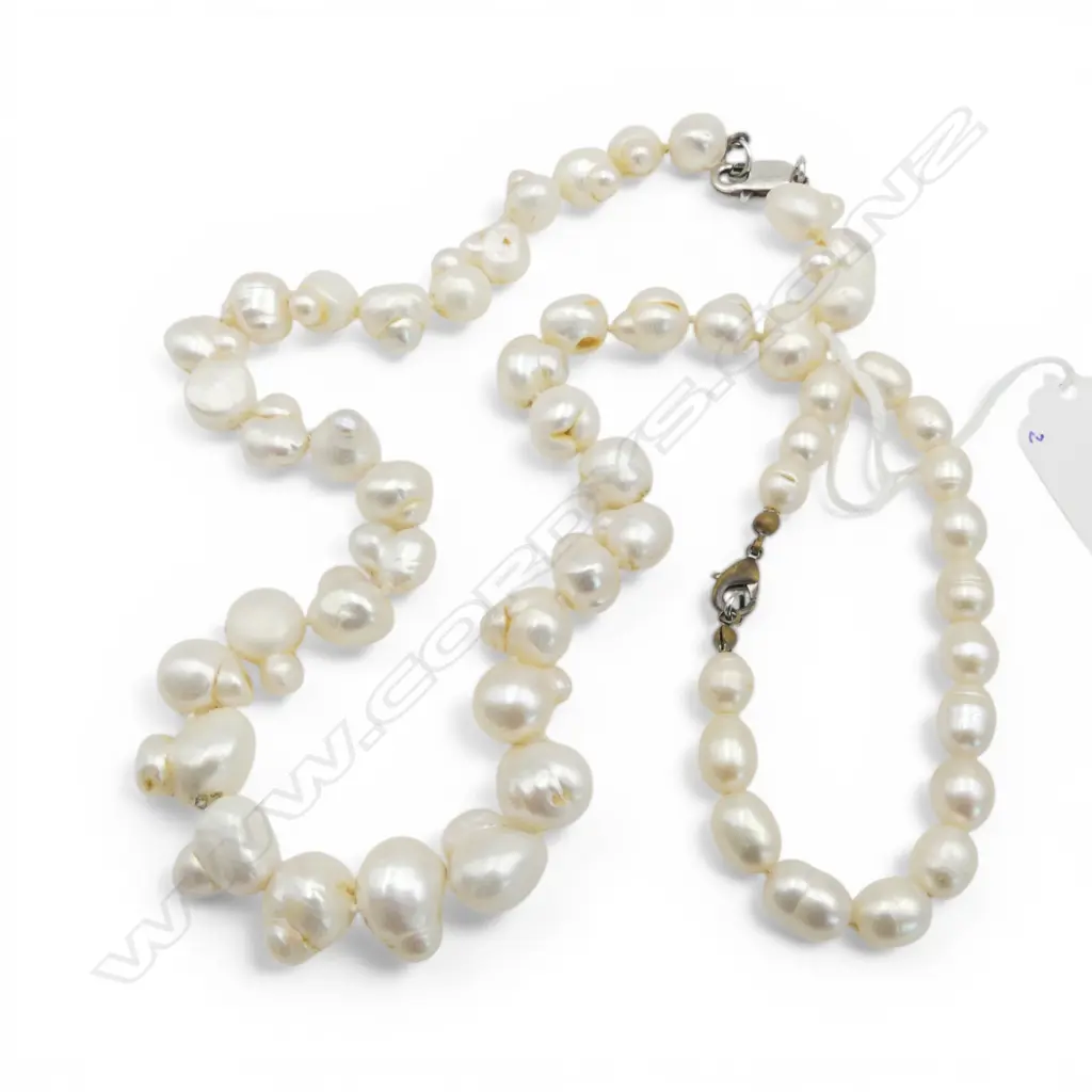 BAROQUE PEARL CHOKER SILVER CLASP TOGETHER WITH A BRACELET Image 1++