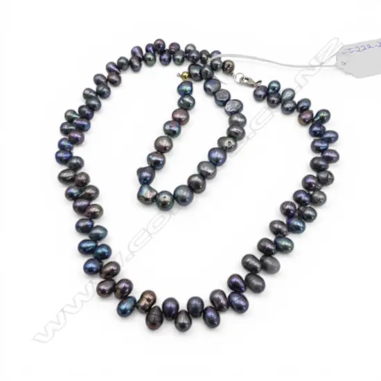 BAROQUE FRESH WATER BLACK PEARL NECKLACE AND BRACELET