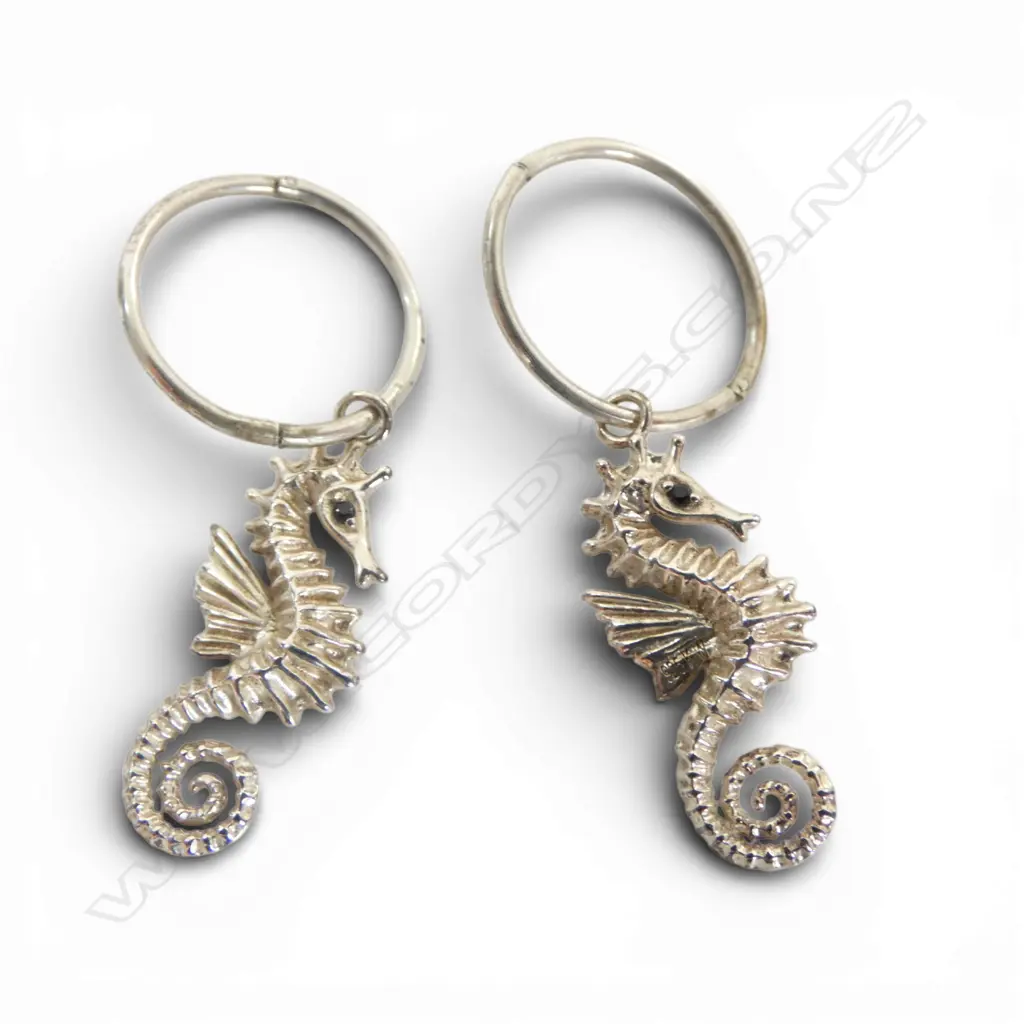 PR KAREN WALKER SILVER SEAHORSE EARRINGS in KW box Image 1++