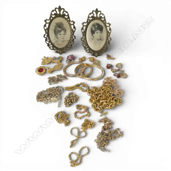 ASST. COSTUME JEWELLERY + 2 GILT FRAMES 