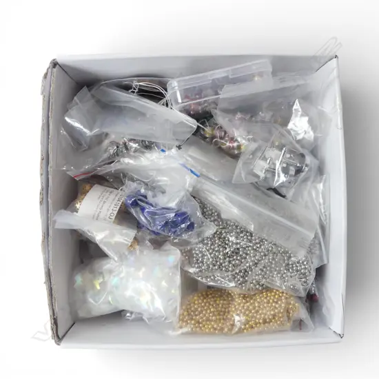 LRG QUANTITY LOOSE BEADS