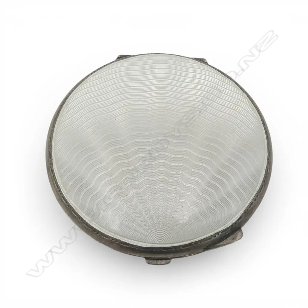 SILVER AND ENAMEL POWDER COMPACT BIRMINGHAM 1948 Image 1++
