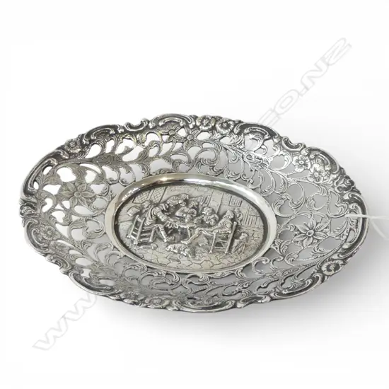 '90' marked fancy Silver pierced dish testing 90% silver. 175gms.