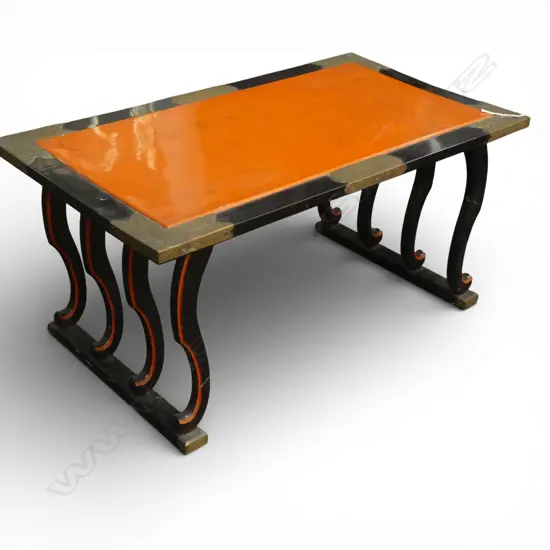 ORIENTAL TABLE 610x335x290mm