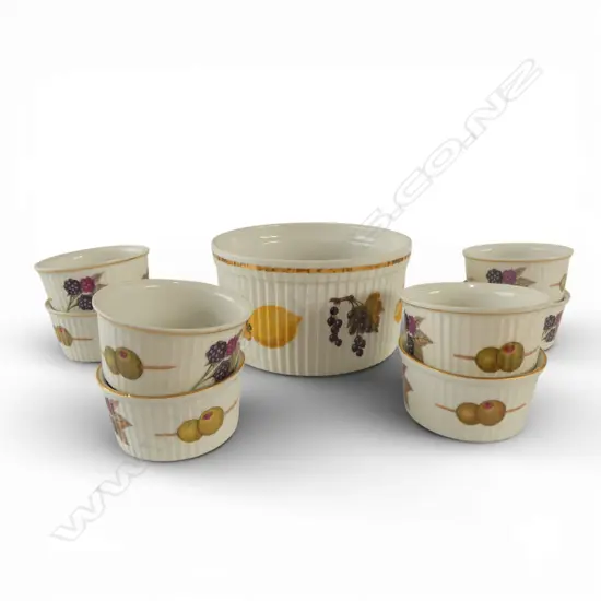 9 ROYAL WORCESTER RAMEKINS Incl. 6 EVESHAM