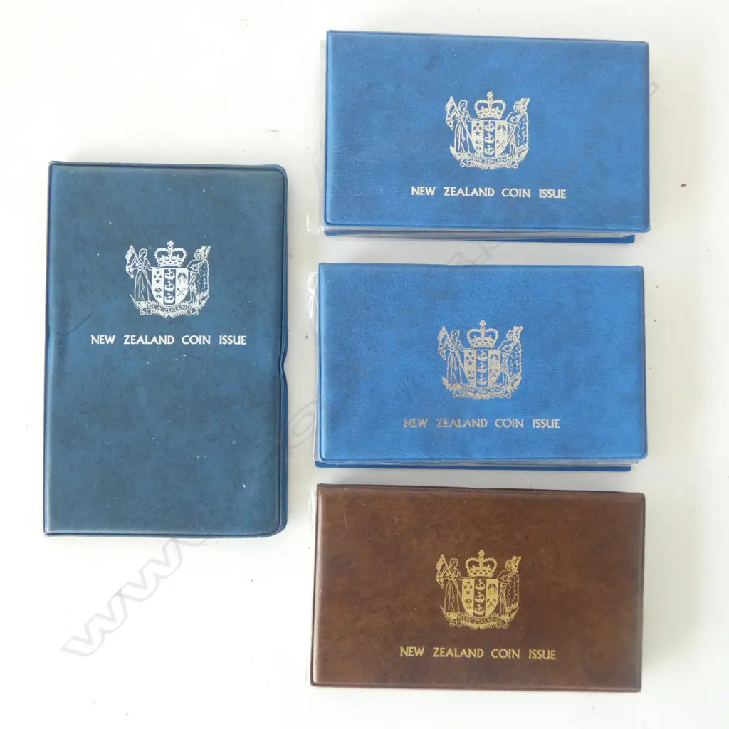 FOUR NZ PROOF COIN SETS 1982/1981/1982/1978 Image 1++