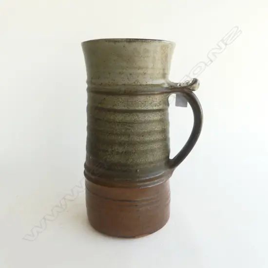 NZ STUDIO POTTERY GIANT TANKARD H350