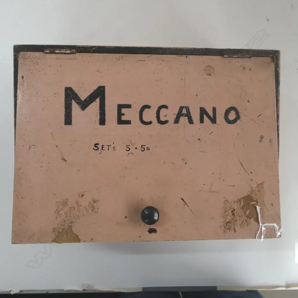 CASED VINTAGE MECCANO SET 5 & 5A Image 1++