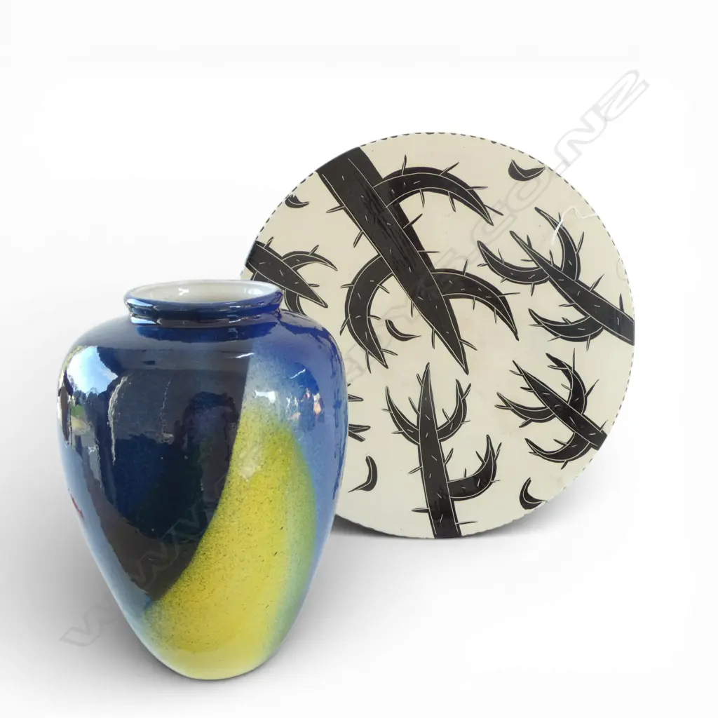 STUDIO POTTERY VASE BY CAMERON BROWN H250MM & ROSE WALLIS PLATTER DIA370MM Image 1++