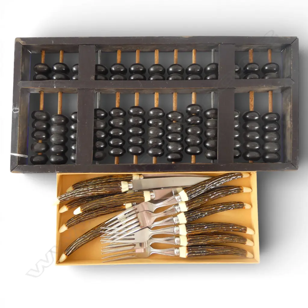 ABACUS + CASED HORN 6 PLACE KNIFE & FORK SET Image 1++
