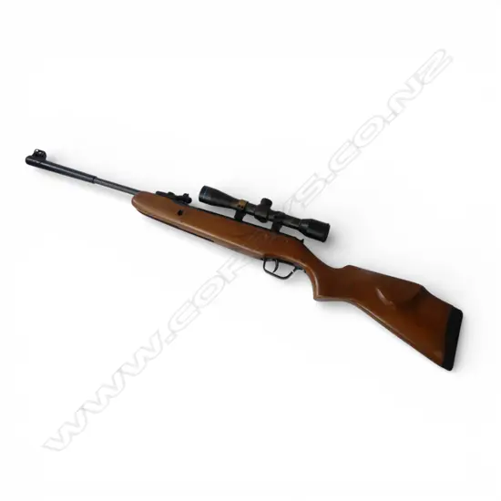 STOEGER AIR RIFLE w. SCOPE L.1030mm