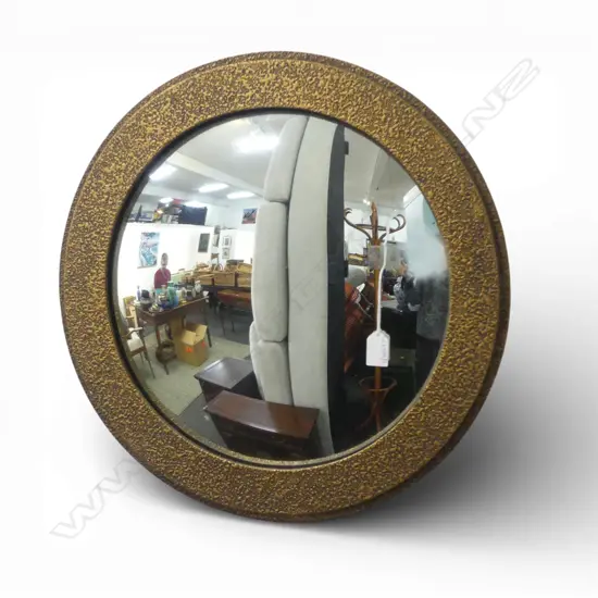 CONVEX MIRROR, GILT FRAME 515mm