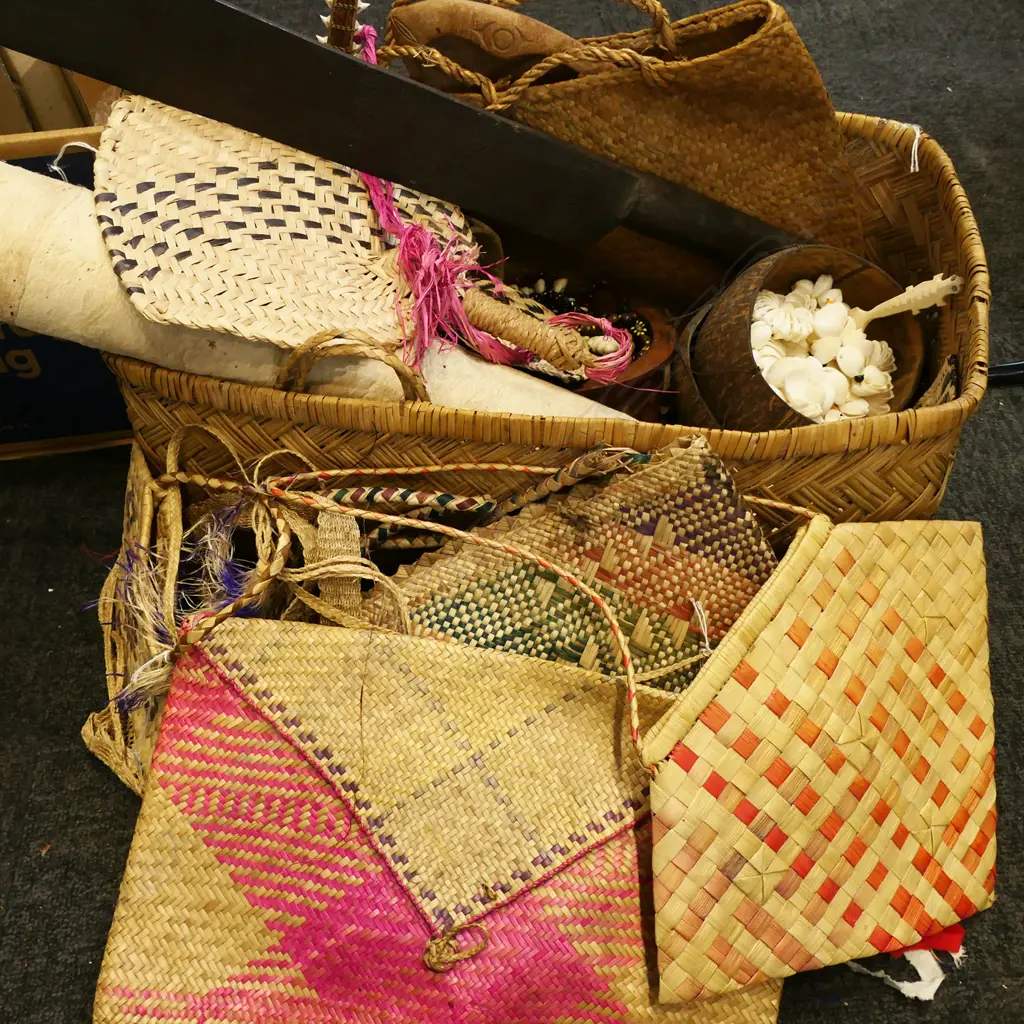 ASST. TRIBAL PIECES IN WOVEN BASKET Image 1++