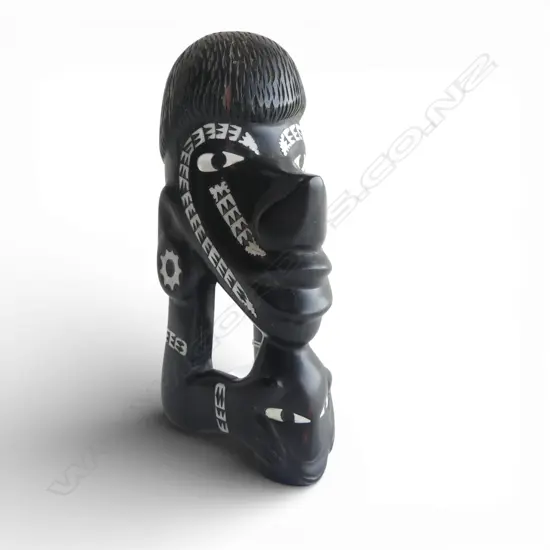 SOLOMON ISLAND CANOE PROW M.O.P INLAY H.190mm