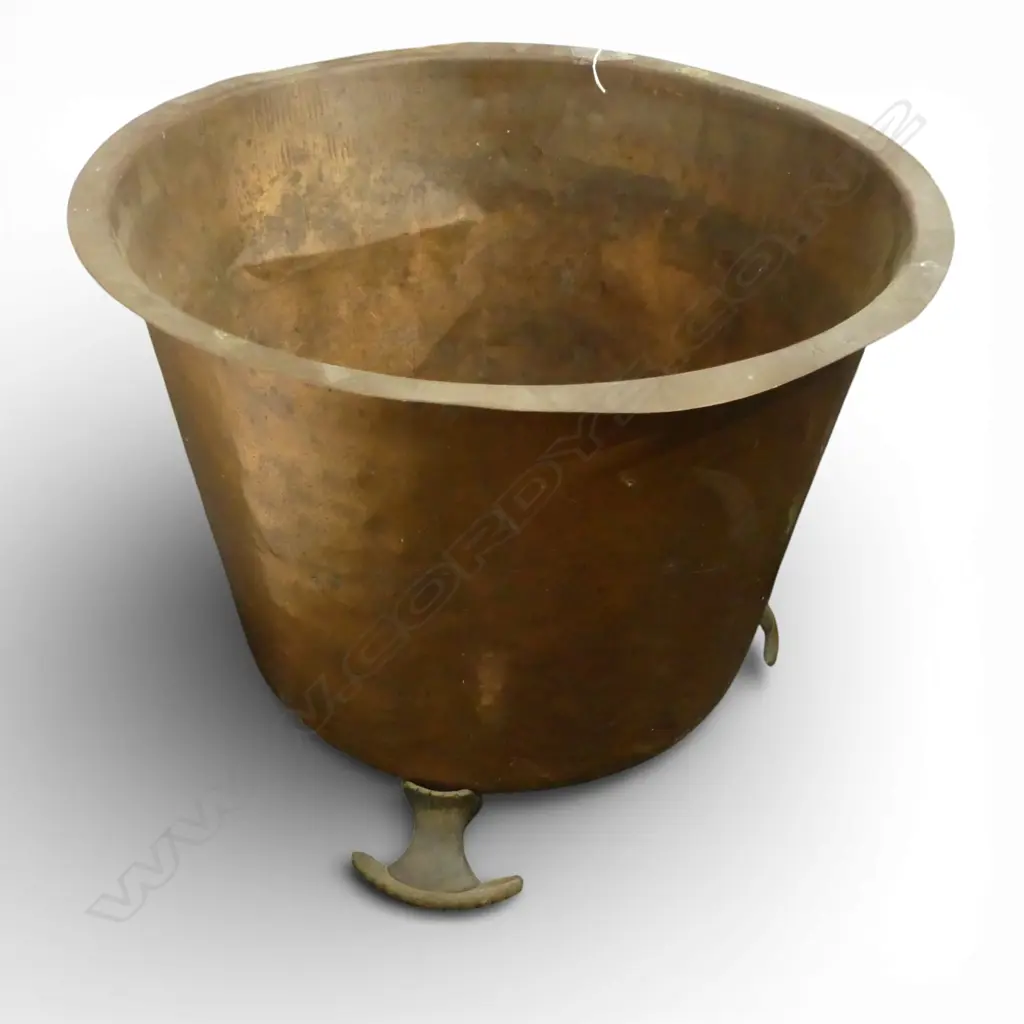 3 FOOTED OLD LAUNDRY COPPER H.410mm, 530mm dia Image 1++