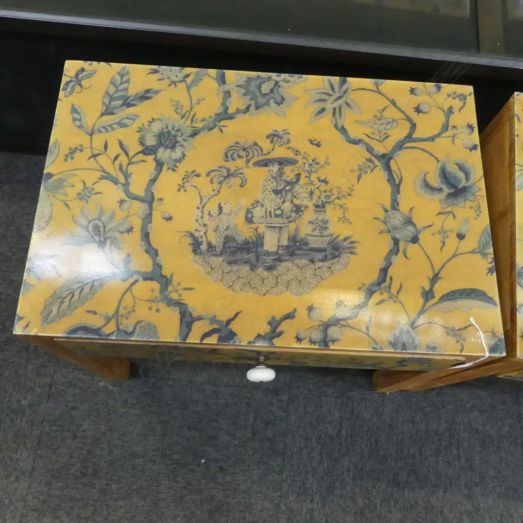 PR BEDSIDE TABLES with applied chinese blue & beige prints 605x405x505mm Image 1++