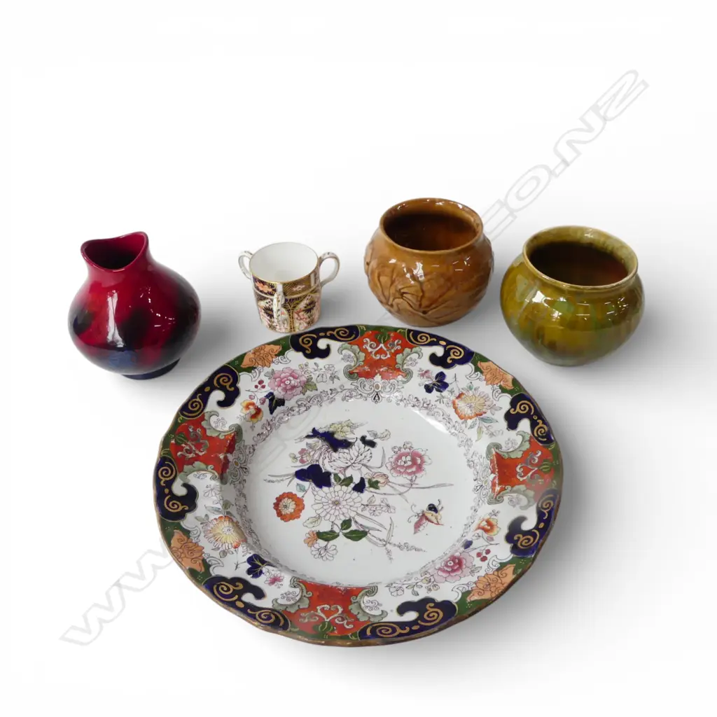 5 CERAMICS; 2 AMBRICO EARLY CROWN LYNN VASES H.85mm, R. DOULTON VEINED FLAMBE VASE, DERBY CUP, IRONSTONE PLATE 260mm dia Image 1++