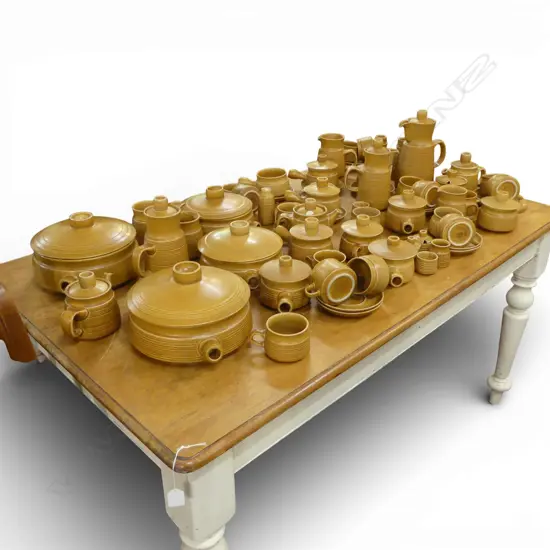 LG LANGLEY DINNER SERVICE