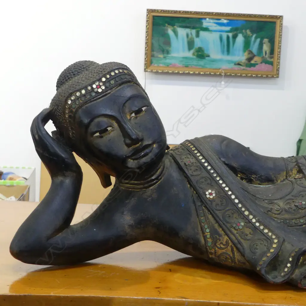 CARVED WOOD RECLINING BUDDHA L.840mm Image 1++