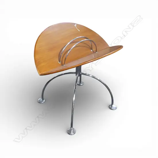 POSTMODERN NEWSPAPER/MAGAZINE RACK H.500mm