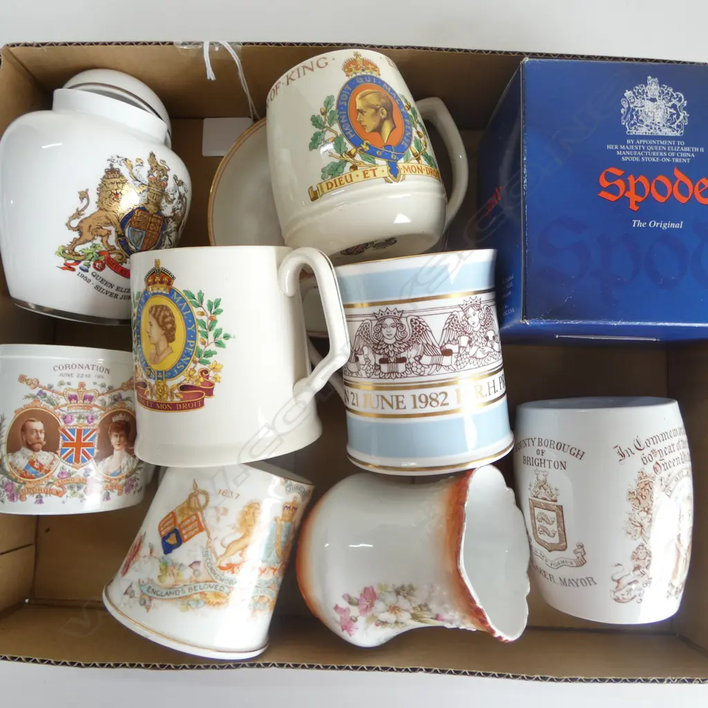 10 VINTAGE CORONATION  PCS Image 1++