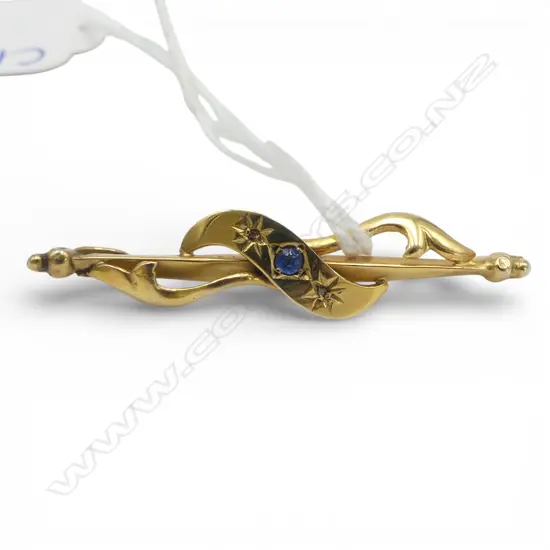 9CT & SAPPHIRE BAR BROOCH 1.7gms