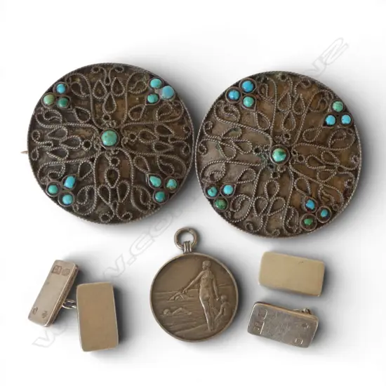 SILVER: PR LGE DISC BROOCHES w turquoise + pr cufflinks 1 broken + swimming medal. 64gms