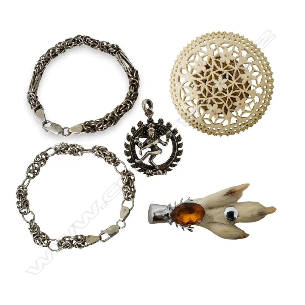 ASST. JEWELLERY Image 1++