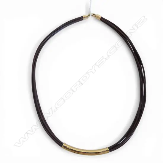 9CT & LEATHER NECKLACE L.400mm - SMALL FAULTS TO END OF CLASP
