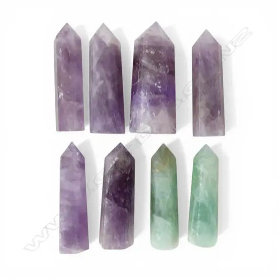 COLLECTION OF 6 AMETHYIST & 2 FLURITE CRYSTALS