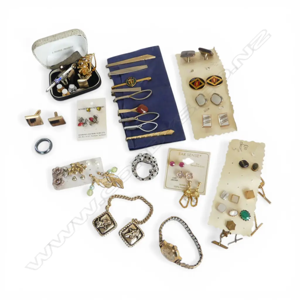 ASST. VINTAGE TIE PINS, CUFFLINKS & EARRINGS Image 1++