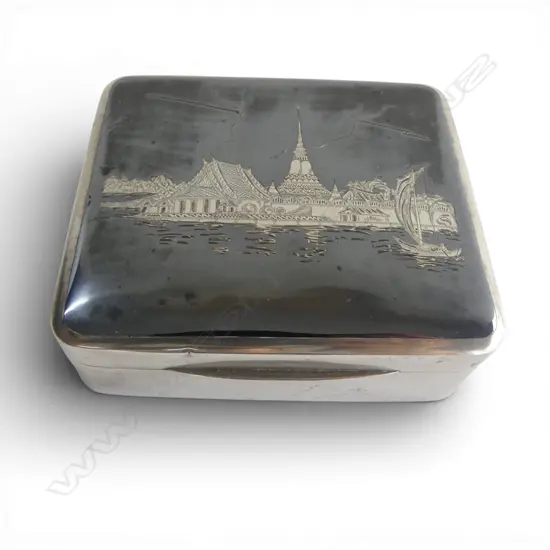 SIAM THAI SILVER BOX, WOOD LINED W.105mm 212gms
