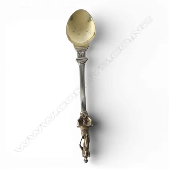 STG SILVER SPOON, CHESTER 1904 L.200mm NELSONS COLUMN DESIGN 54gms